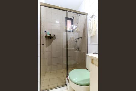 Apartamento à venda com 100m², 3 quartos e 2 vagas Apartamento à venda com 100m², 3 quartos e 2 vagasBanheiro Social