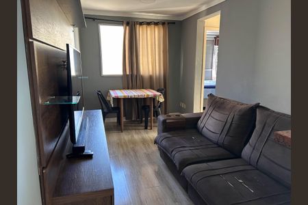 Casa de condomínio à venda com 48m², 2 quartos e 1 vaga Casa de condomínio à venda com 48m², 2 quartos e 1 vagaSala