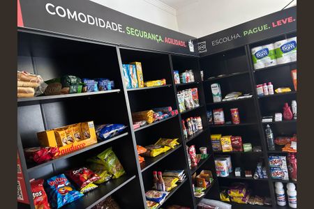 Casa de condomínio à venda com 48m², 2 quartos e 1 vaga Casa de condomínio à venda com 48m², 2 quartos e 1 vagaMercado