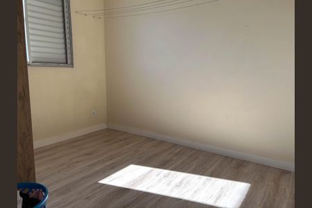 Casa de condomínio à venda com 48m², 2 quartos e 1 vaga Casa de condomínio à venda com 48m², 2 quartos e 1 vagaQuarto