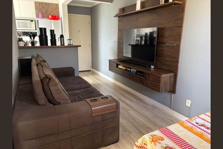 Casa de condomínio à venda com 48m², 2 quartos e 1 vaga Casa de condomínio à venda com 48m², 2 quartos e 1 vagaSala