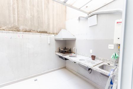 Apartamento à venda com 70m², 2 quartos e 1 vaga Apartamento à venda com 70m², 2 quartos e 1 vagaÁrea de Serviço