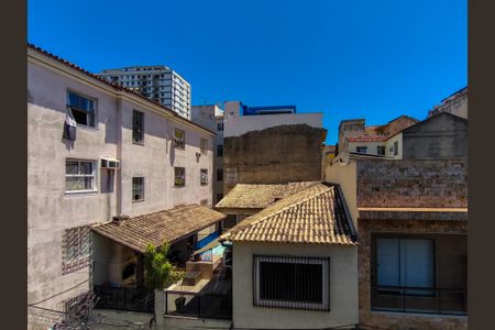Casa à venda com 253m², 4 quartos e 1 vaga Casa à venda com 253m², 4 quartos e 1 vagaTerraço