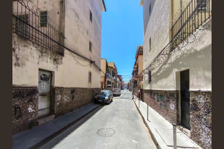 Casa à venda com 253m², 4 quartos e 1 vaga Casa à venda com 253m², 4 quartos e 1 vagaFachada e portaria