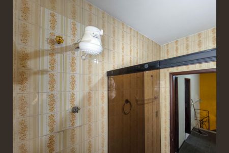 Casa à venda com 253m², 4 quartos e 1 vaga Casa à venda com 253m², 4 quartos e 1 vagaBanheiro Corredor