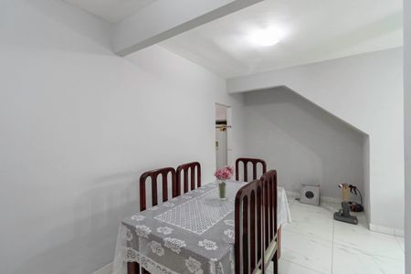Apartamento à venda com 90m², 3 quartos e 2 vagas Apartamento à venda com 90m², 3 quartos e 2 vagasSala