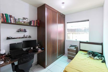 Apartamento à venda com 90m², 3 quartos e 2 vagas Apartamento à venda com 90m², 3 quartos e 2 vagasQuarto 2