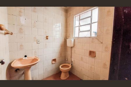 Apartamento para alugar com 60m², 2 quartos e sem vaga Apartamento para alugar com 60m², 2 quartos e sem vagaBanheiro