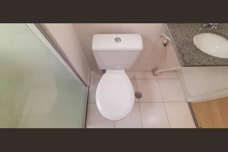 Apartamento à venda com 43m², 2 quartos e 1 vaga Apartamento à venda com 43m², 2 quartos e 1 vagaBanheiro