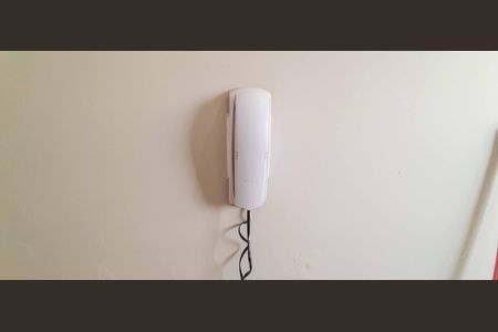 Apartamento à venda com 43m², 2 quartos e 1 vaga Apartamento à venda com 43m², 2 quartos e 1 vagaInterfone