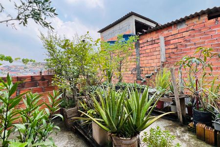 Casa à venda com 120m², 3 quartos e 2 vagas Casa à venda com 120m², 3 quartos e 2 vagasÁrea externa