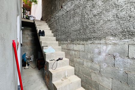 Casa à venda com 120m², 3 quartos e 2 vagas Casa à venda com 120m², 3 quartos e 2 vagasÁrea externa