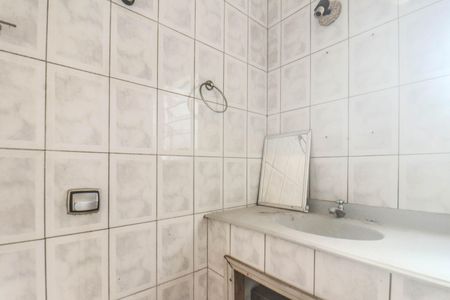 Casa à venda com 428m², 4 quartos e 2 vagas Casa à venda com 428m², 4 quartos e 2 vagasBanheiro da Suíte