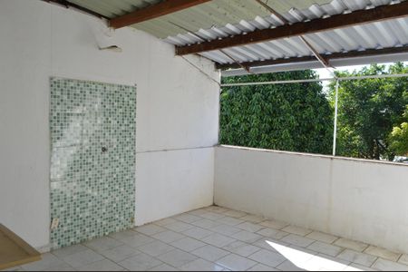 Casa de condomínio à venda com 120m², 3 quartos e 1 vaga Casa de condomínio à venda com 120m², 3 quartos e 1 vagaTerraço