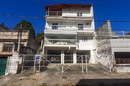 Casa de condomínio à venda com 120m², 3 quartos e 1 vaga Casa de condomínio à venda com 120m², 3 quartos e 1 vagaFachada
