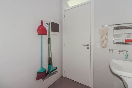 Casa à venda com 356m², 4 quartos e 3 vagas Casa à venda com 356m², 4 quartos e 3 vagasÁrea de Serviço