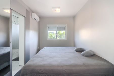 Casa à venda com 356m², 4 quartos e 3 vagas Casa à venda com 356m², 4 quartos e 3 vagasSuíte