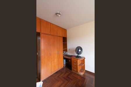 Casa de condomínio à venda com 625m², 5 quartos e 4 vagas Casa de condomínio à venda com 625m², 5 quartos e 4 vagasSuite 2