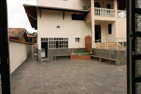 Casa de condomínio à venda com 625m², 5 quartos e 4 vagas Casa de condomínio à venda com 625m², 5 quartos e 4 vagasVista Escritório