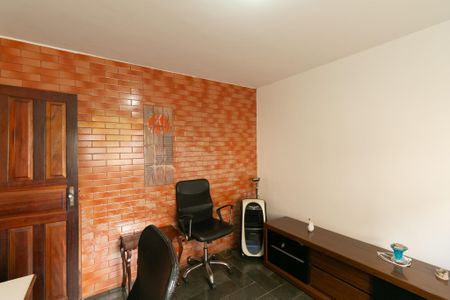 Casa de condomínio à venda com 625m², 5 quartos e 4 vagas Casa de condomínio à venda com 625m², 5 quartos e 4 vagasEscritório