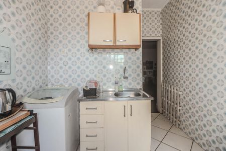 Apartamento à venda com 77m², 3 quartos e sem vaga Apartamento à venda com 77m², 3 quartos e sem vagaCozinha e Área de Serviço