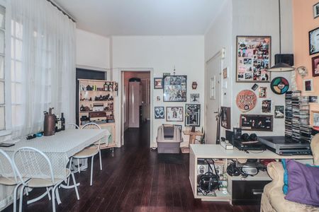 Apartamento à venda com 77m², 3 quartos e sem vaga Apartamento à venda com 77m², 3 quartos e sem vagaSala