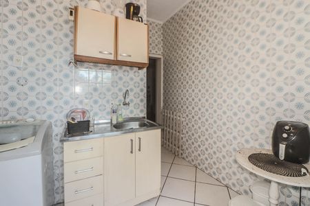 Apartamento à venda com 77m², 3 quartos e sem vaga Apartamento à venda com 77m², 3 quartos e sem vagaCozinha e Área de Serviço
