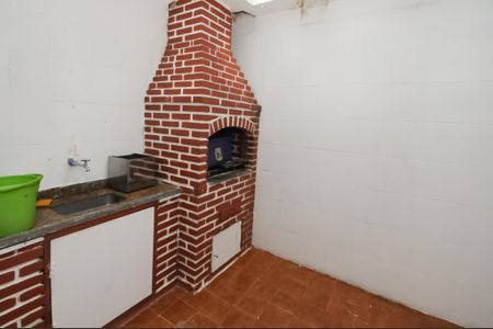 Casa à venda com 97m², 3 quartos e 2 vagas Casa à venda com 97m², 3 quartos e 2 vagasChurrasqueira