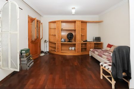 Casa à venda com 97m², 3 quartos e 2 vagas Casa à venda com 97m², 3 quartos e 2 vagasSala