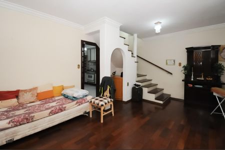 Casa à venda com 97m², 3 quartos e 2 vagas Casa à venda com 97m², 3 quartos e 2 vagasSala