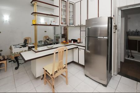 Casa à venda com 97m², 3 quartos e 2 vagas Casa à venda com 97m², 3 quartos e 2 vagasCozinha