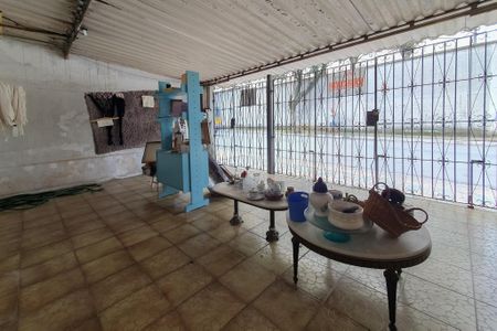 Casa à venda com 97m², 3 quartos e 2 vagas Casa à venda com 97m², 3 quartos e 2 vagasGaragem