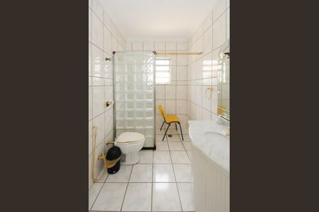 Casa à venda com 97m², 3 quartos e 2 vagas Casa à venda com 97m², 3 quartos e 2 vagasBanheiro Social