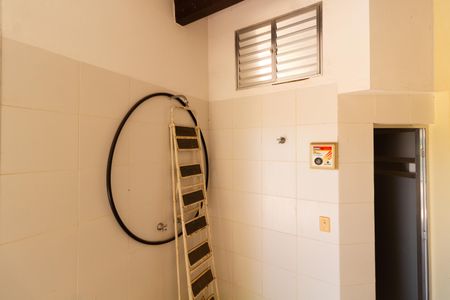 Casa de condomínio à venda com 350m², 3 quartos e 4 vagas Casa de condomínio à venda com 350m², 3 quartos e 4 vagasárea comum - SAUNA