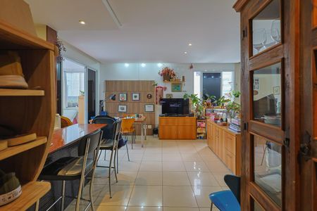 Studio à venda com 45m², 1 quarto e 1 vaga Studio à venda com 45m², 1 quarto e 1 vagaSala/Quarto