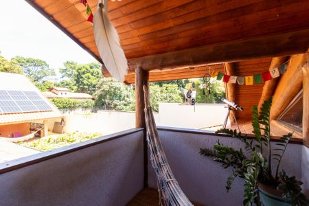 Casa à venda com 440m², 5 quartos e 4 vagas Casa à venda com 440m², 5 quartos e 4 vagasQuarto 2