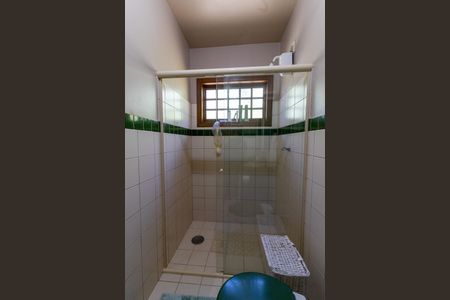 Casa à venda com 440m², 5 quartos e 4 vagas Casa à venda com 440m², 5 quartos e 4 vagasQuarto 4