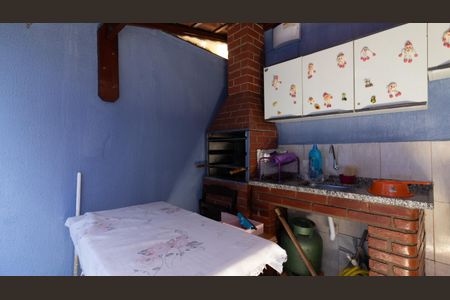 Casa à venda com 250m², 3 quartos e 2 vagas Casa à venda com 250m², 3 quartos e 2 vagasChurrasqueira