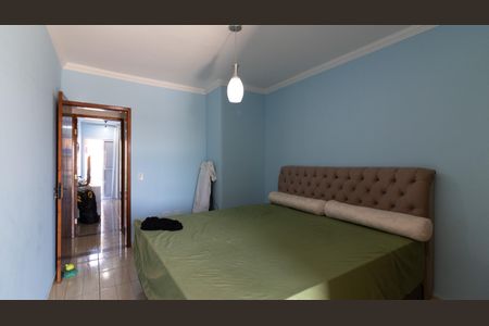 Casa à venda com 250m², 3 quartos e 2 vagas Casa à venda com 250m², 3 quartos e 2 vagasSuíte 1