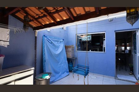 Casa à venda com 250m², 3 quartos e 2 vagas Casa à venda com 250m², 3 quartos e 2 vagasÁrea de Serviço