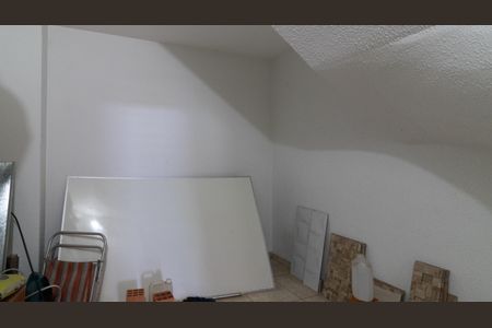 Casa à venda com 250m², 3 quartos e 2 vagas Casa à venda com 250m², 3 quartos e 2 vagasQuarto de Serviço