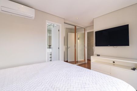 Apartamento à venda com 102m², 2 quartos e 2 vagas Apartamento à venda com 102m², 2 quartos e 2 vagas Suíte 1