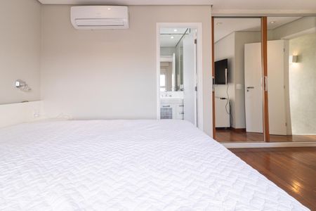 Apartamento à venda com 102m², 2 quartos e 2 vagas Apartamento à venda com 102m², 2 quartos e 2 vagas Suíte 1