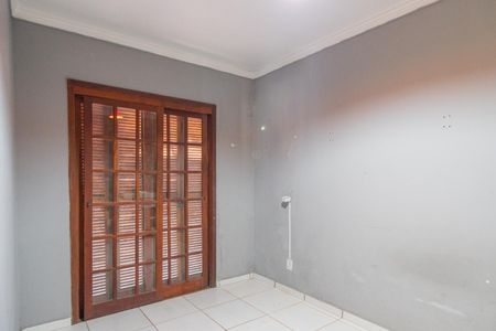 Casa à venda com 320m², 4 quartos e 2 vagas Casa à venda com 320m², 4 quartos e 2 vagasQuarto 1