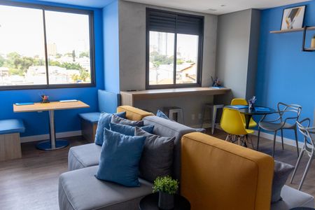 Studio à venda com 28m², 1 quarto e 1 vaga Studio à venda com 28m², 1 quarto e 1 vagaÁrea comum - Salão de festas