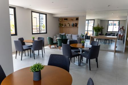 Studio à venda com 28m², 1 quarto e 1 vaga Studio à venda com 28m², 1 quarto e 1 vagaÁrea comum - Salão de festas