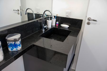 Studio à venda com 28m², 1 quarto e 1 vaga Studio à venda com 28m², 1 quarto e 1 vagaBanheiro