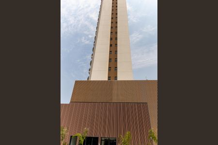 Studio à venda com 28m², 1 quarto e 1 vaga Studio à venda com 28m², 1 quarto e 1 vagaFachada