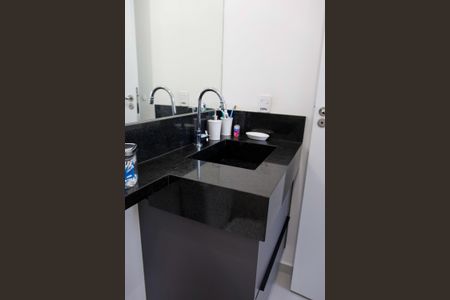 Studio à venda com 28m², 1 quarto e 1 vaga Studio à venda com 28m², 1 quarto e 1 vagaBanheiro