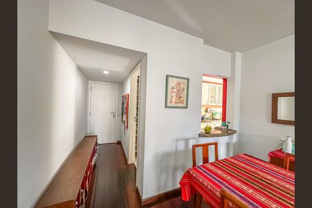 Apartamento à venda com 74m², 2 quartos e 1 vaga Apartamento à venda com 74m², 2 quartos e 1 vagaCopa